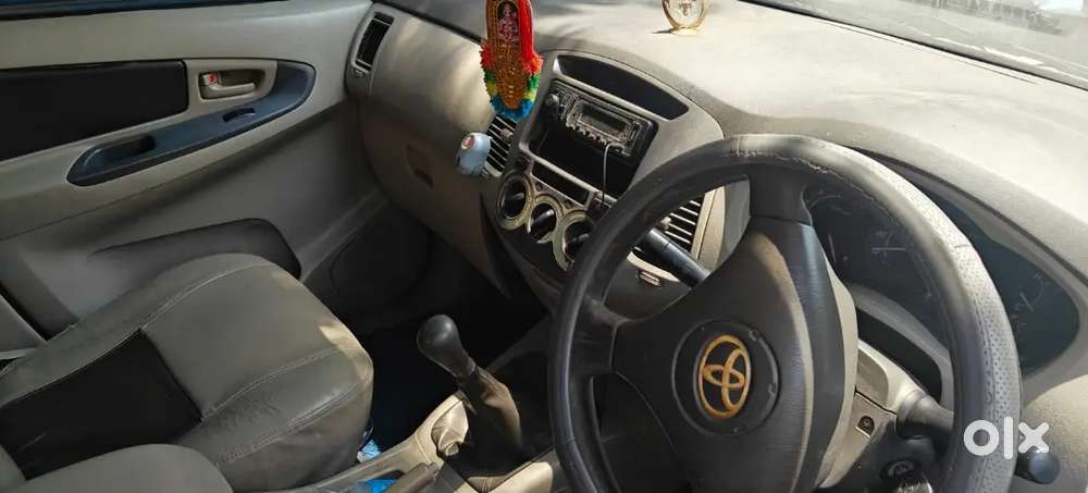 Toyata Innova 2.5g Good Condition