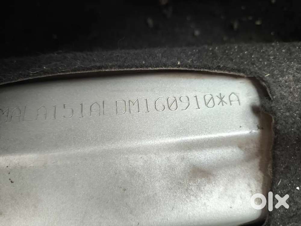 Dehradun Rajested Uk07av 5267 Very Good Condition New Battery