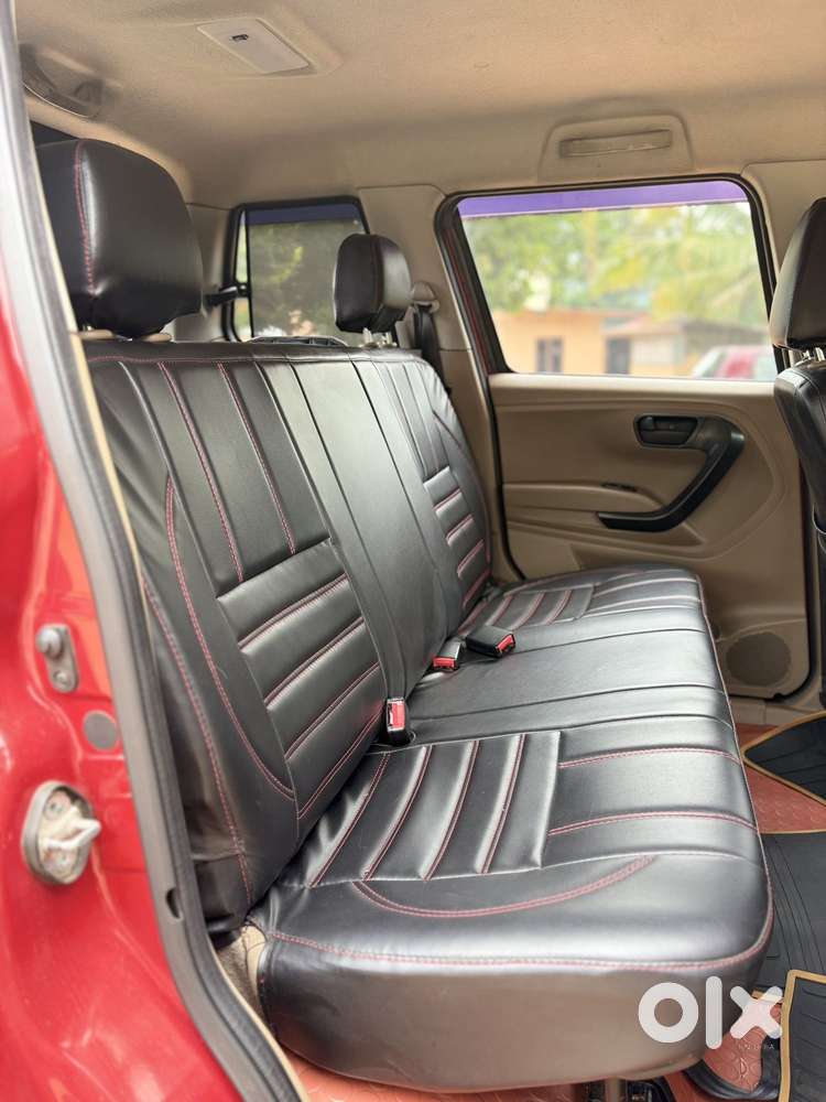 Mahindra Tuv 300 T6, 2016, Diesel