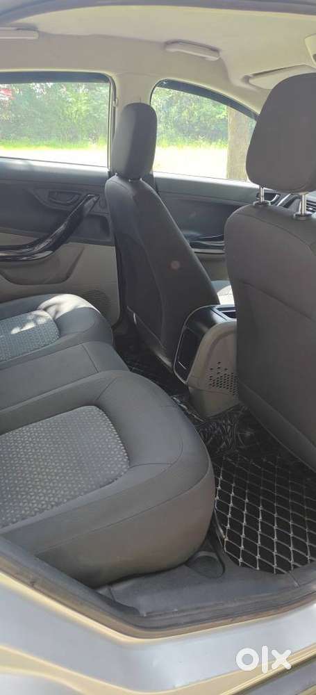 Tata Nexon 1.5 Revotorq Xt, 2018, Diesel