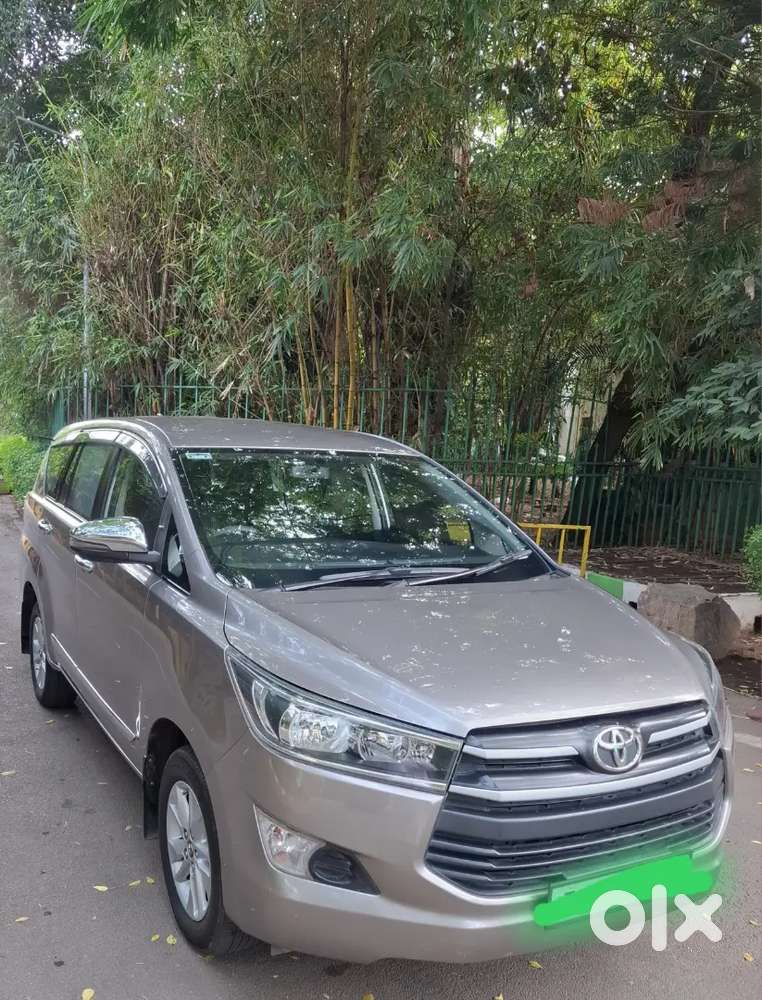 Toyota Innova Crysta 2.4 Plus 2019