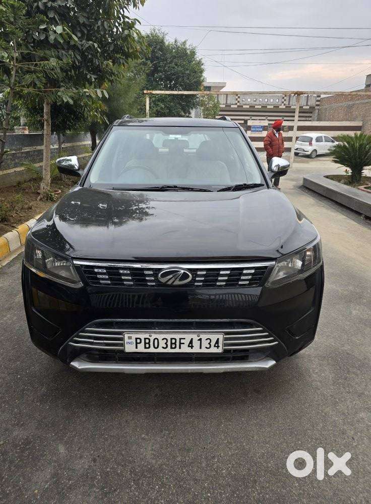Mahindra Xuv300 W6 Diesel, 2021, Diesel