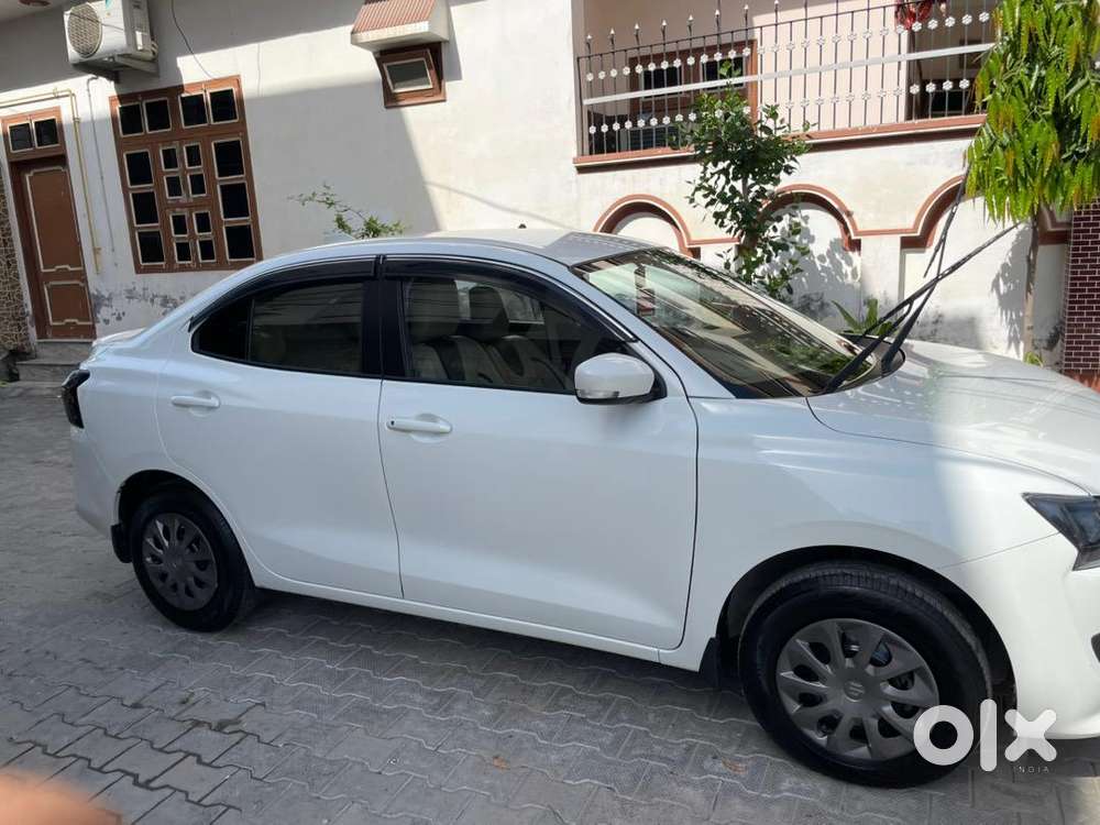 Maruti Suzuki Swift Dzire 2025 Petrol 19000 Km Driven