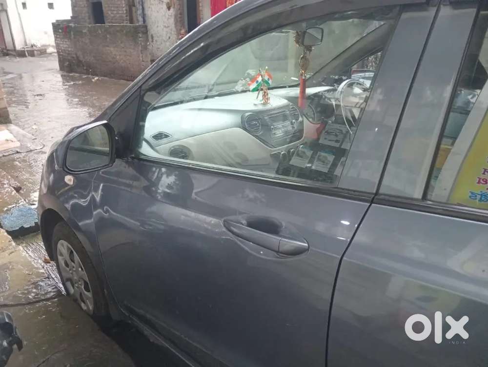 Hyundai Grand I10 2016 Petrol Well Maintained