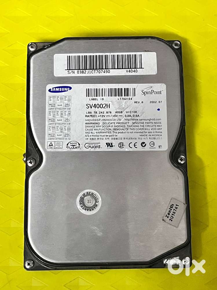 Hard disk drive