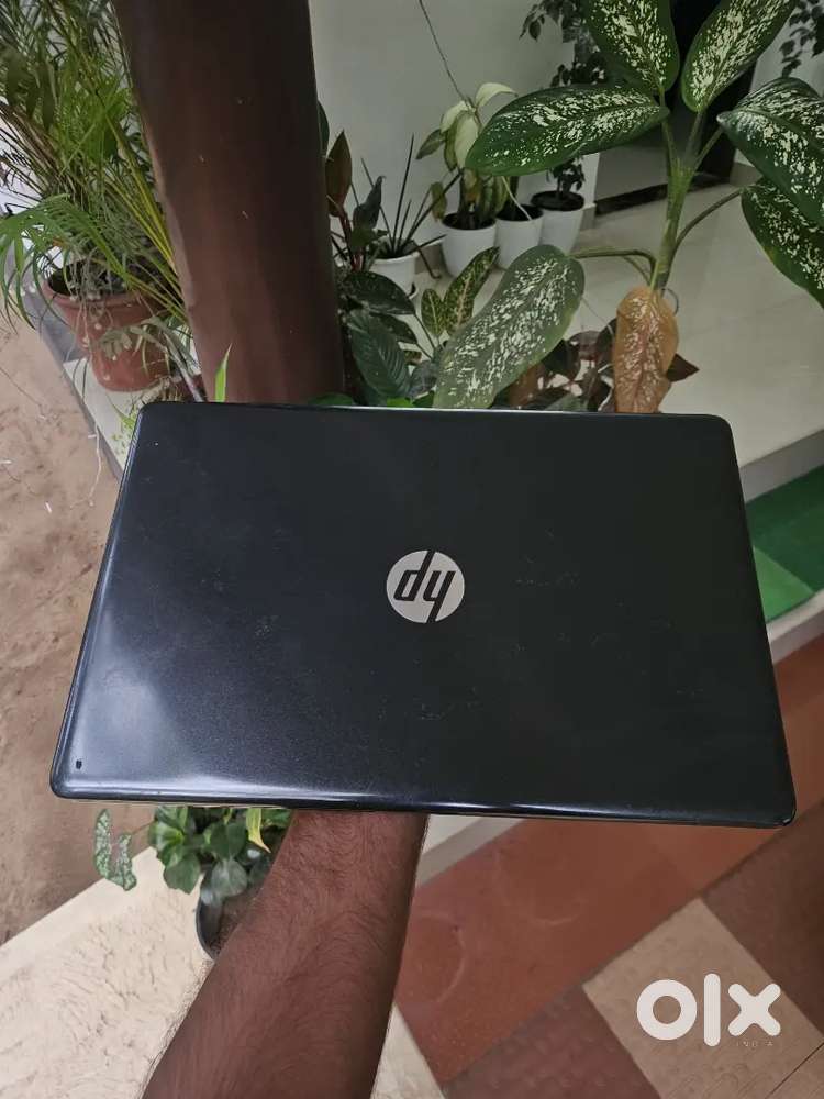 HP LAPTOP intel core i5