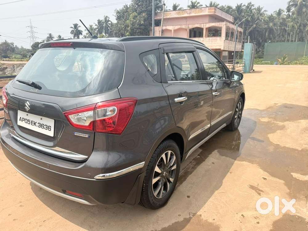 Maruti Suzuki S-cross 2018 Diesel Well Maintained