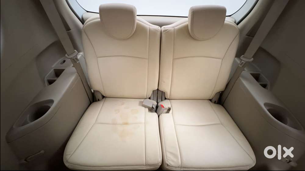 Maruti Suzuki Ertiga Vxi At, 2017, Petrol