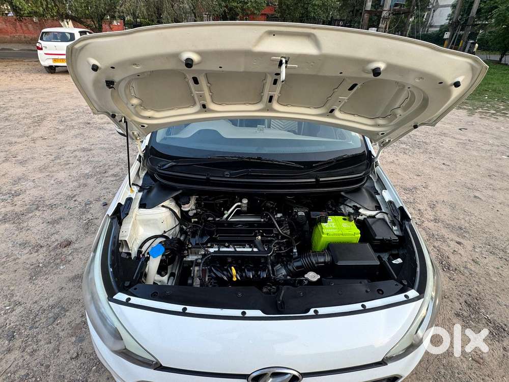 Hyundai I20 Sportz Plus, 2017, Petrol