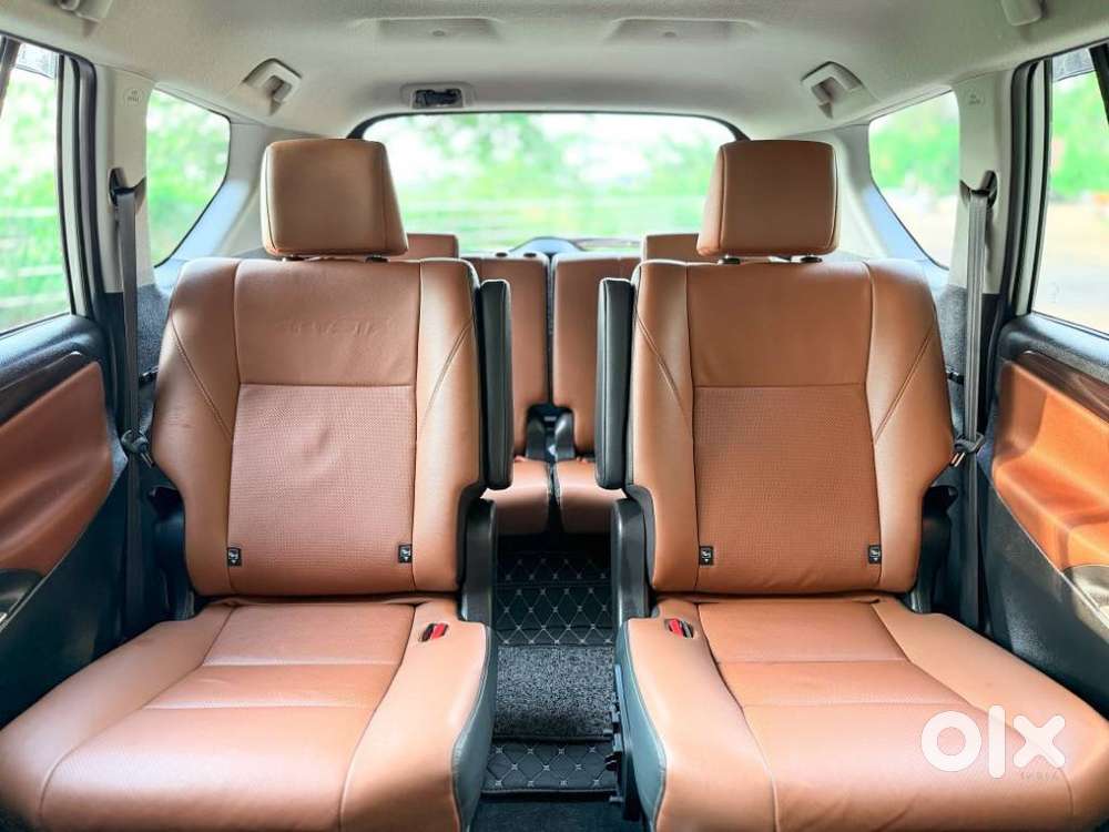 Toyota Innova Crysta [2020-ongoing] 2.4 Zx 7 Str, 2022, Diesel