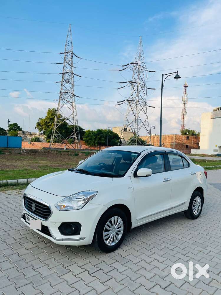 Maruti Suzuki Swift Dzire Vxi Optional, 2017, Petrol