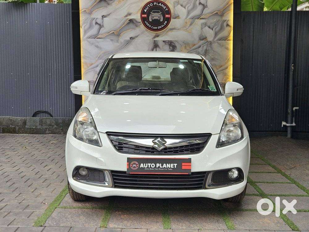 Maruti Suzuki Swift Dzire Vxi Optional, 2016, Petrol
