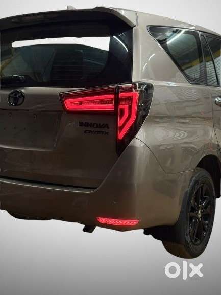 Toyota Innova Crysta 2.8 Gx At, 2020, Diesel