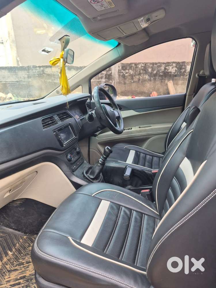 Mahindra Marazzo Diesel 2019