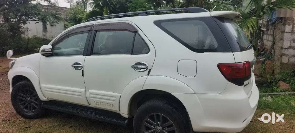 Toyota Fortuner Diesel 2013