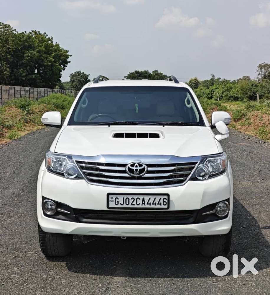 Toyota Fortuner 3.0 4x4 Manual, 2015, Diesel