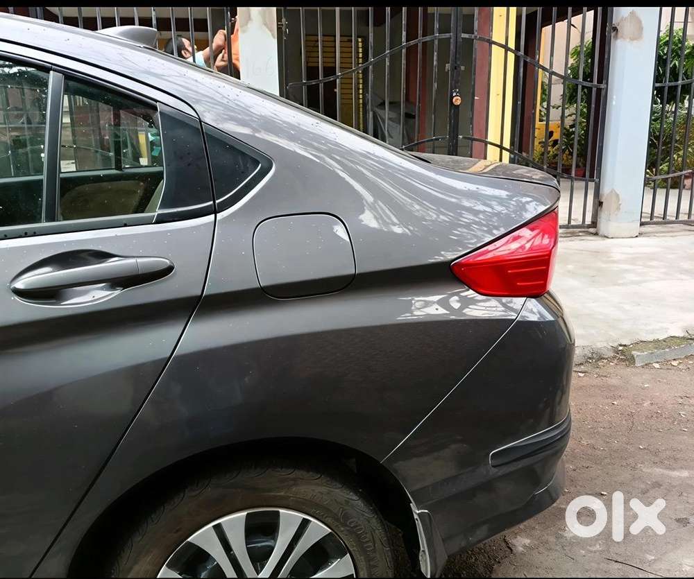 Mint Honda City 2017 Sv  Enthusiast Maintained  Fully Serviced