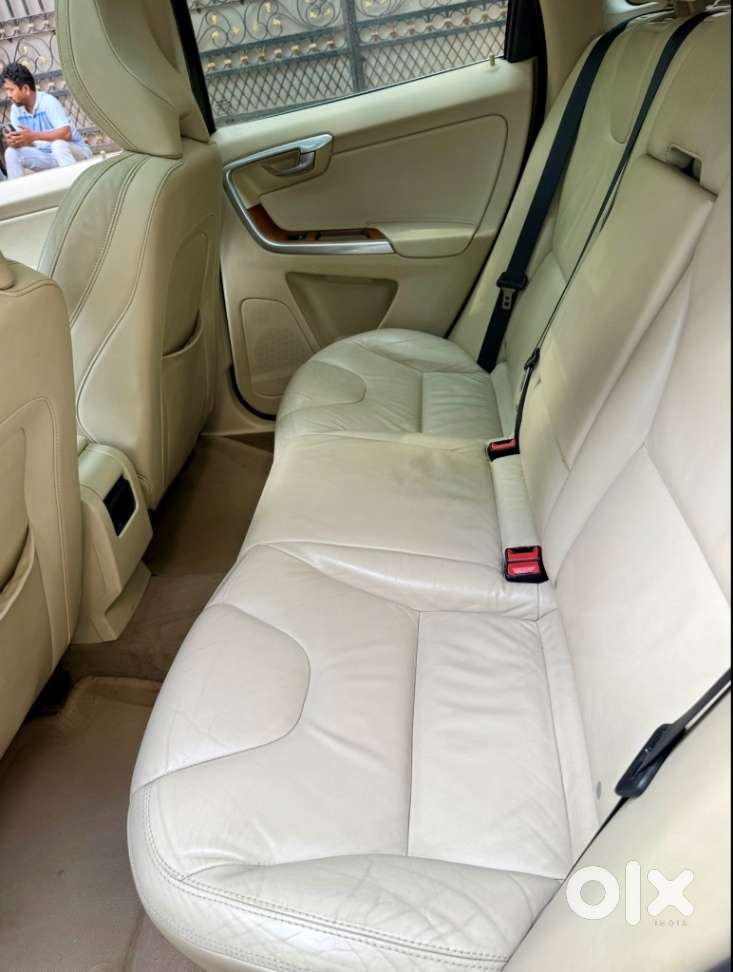 Volvo Xc60 D5 Awd Automatic, 2015, Diesel