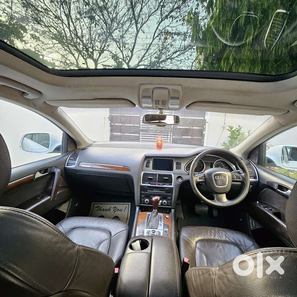 Audi Q7 2010 Diesel Well Maintained