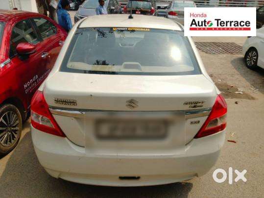 Maruti Suzuki Swift Dzire Lxi, 2012, Petrol
