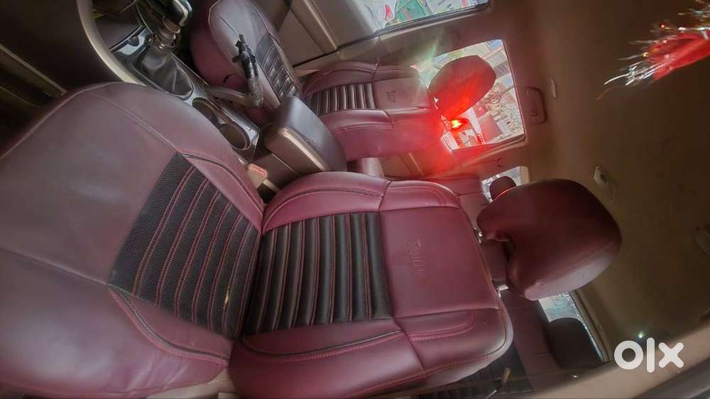 Mahindra Xuv 500 Year 2014 Black Colour