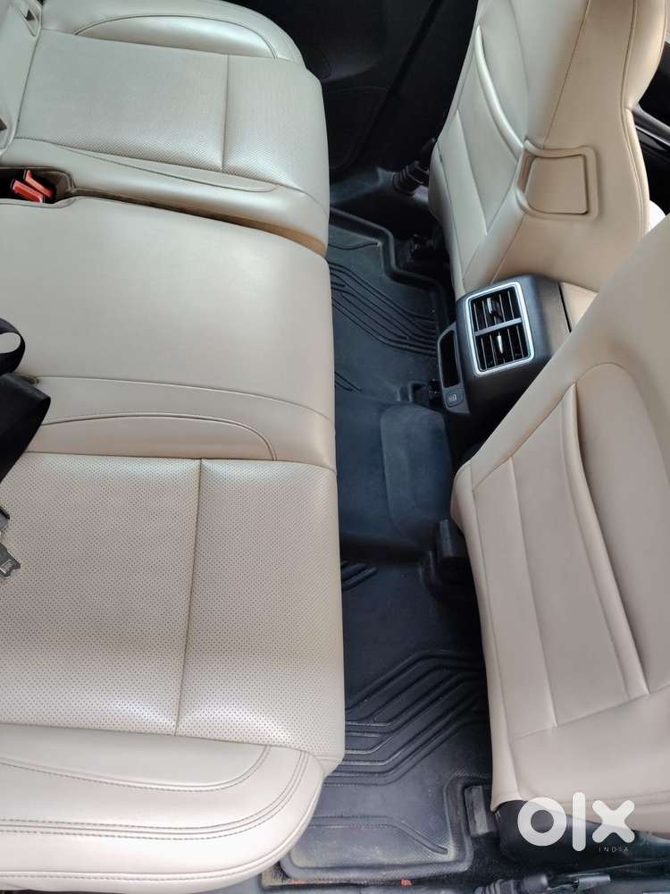 Mahindra Xuv700 2.2 Ax 7 Diesel At Luxury Pack Str, 2022, Diesel