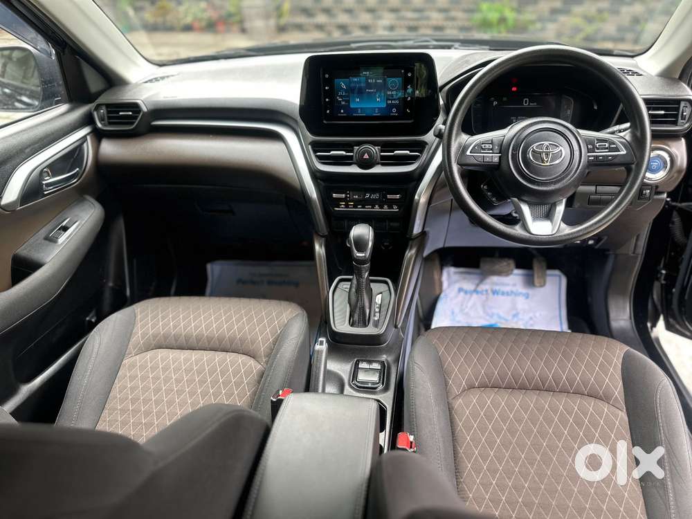 Toyota Urban Cruiser Hyryder 1.5 S Hybrid, 2023, Petrol