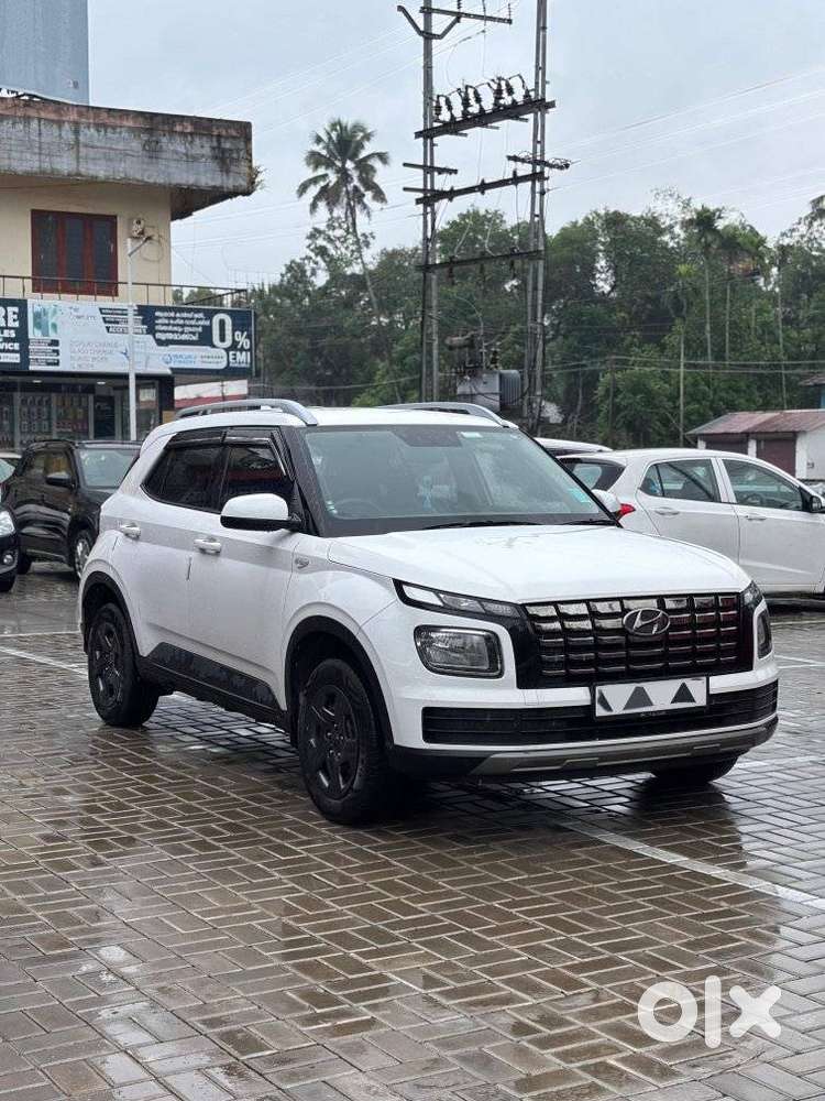 Hyundai Venue S Mt 1.2 Kappa, 2023, Petrol