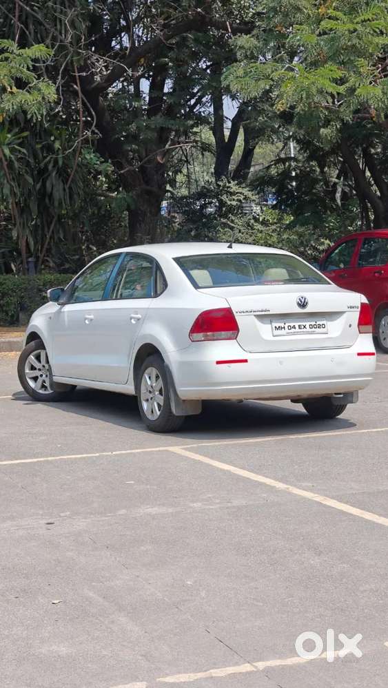 Volkswagen Vento Petrol Highline, 2011, Petrol