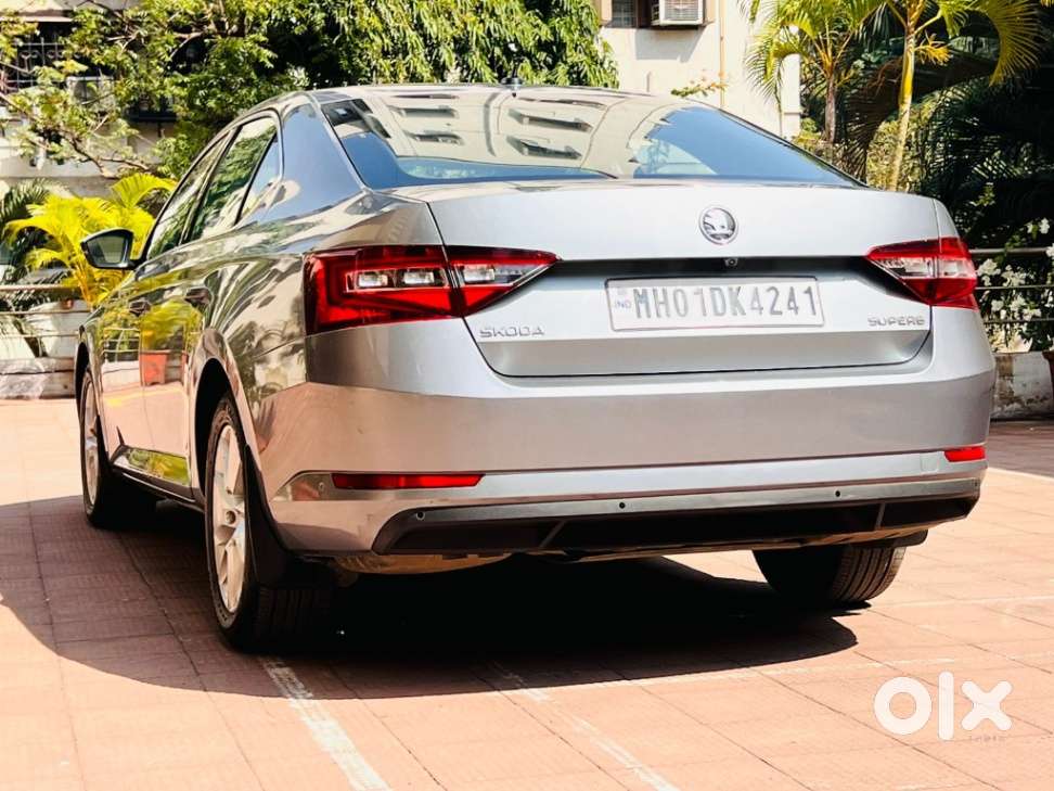 Skoda Superb L&k 1.8 Tsi At, 2019, Petrol