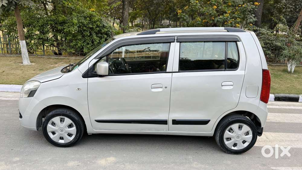 Maruti Suzuki Wagon R Vxi Minor, 2011, Petrol