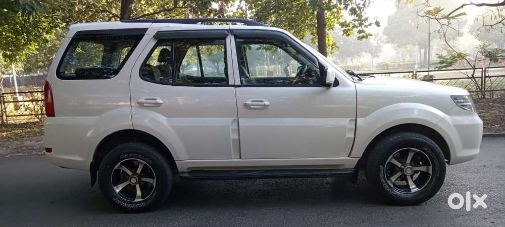 Tata Safari Storme Lx, 2013, Diesel