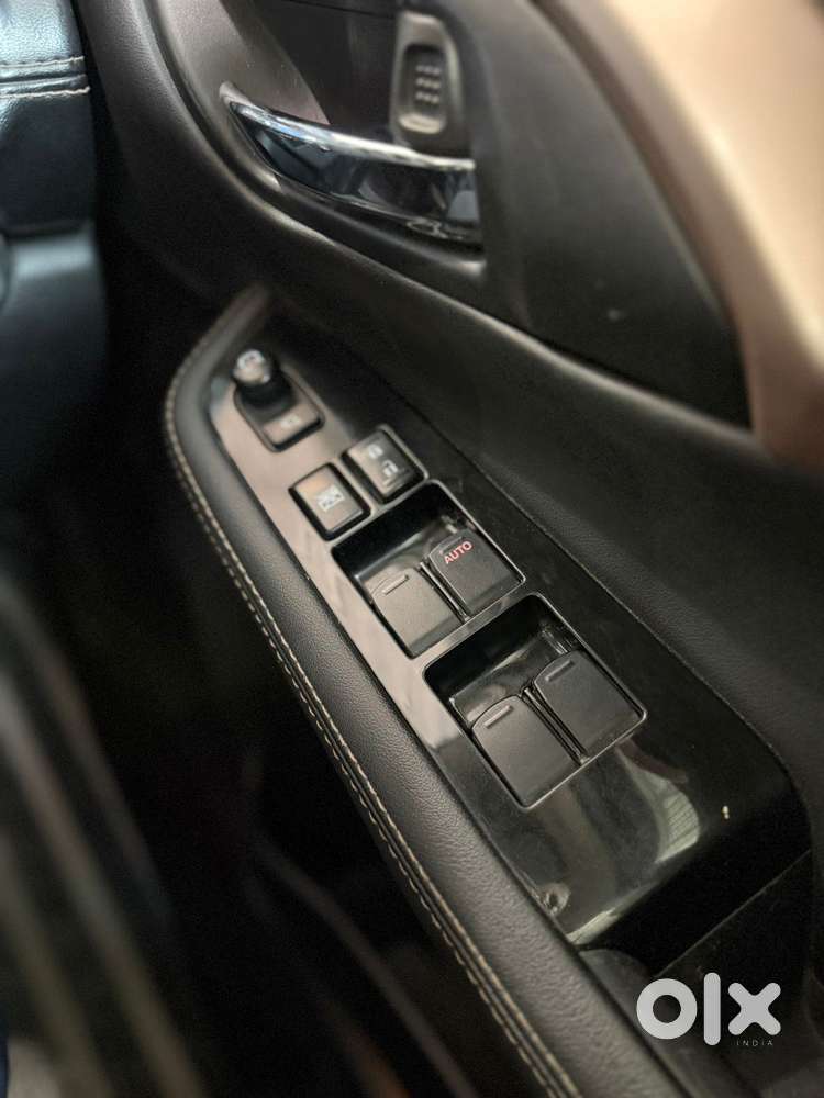 Maruti Suzuki Grand Vitara 1.5 Zeta Plus Dual Tone Intelligent Hybri..