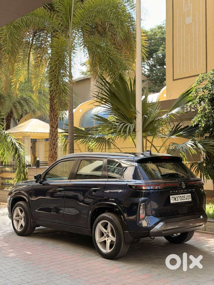 Maruti Suzuki Grand Vitara 1.5 Alpha Plus Intelligent Hybrid Ecvt, 2..