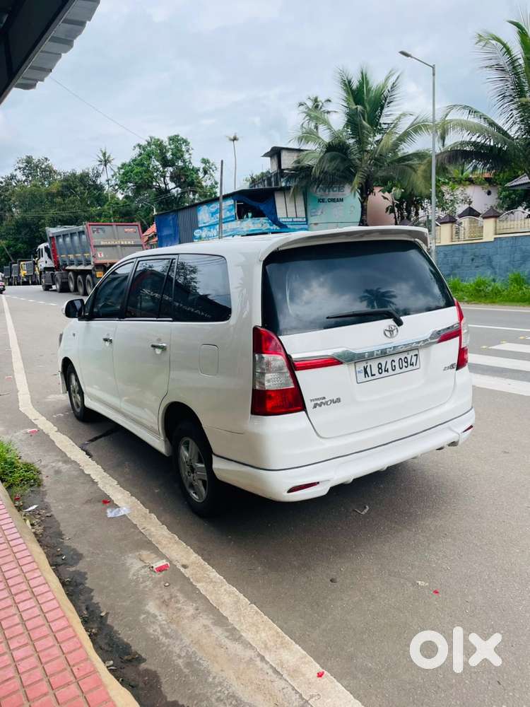 Toyota Innova Diesel 2016 Car