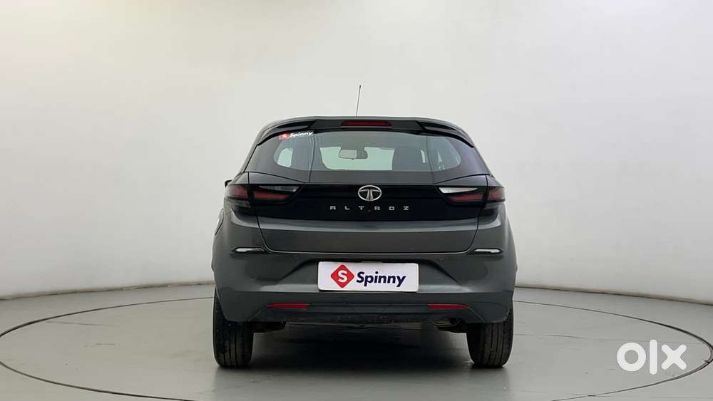 Tata Altroz 1.2 Xt, 2022, Petrol
