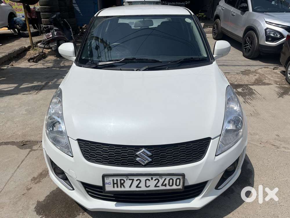 Maruti Suzuki Swift Vxi + Manual, 2016, Petrol