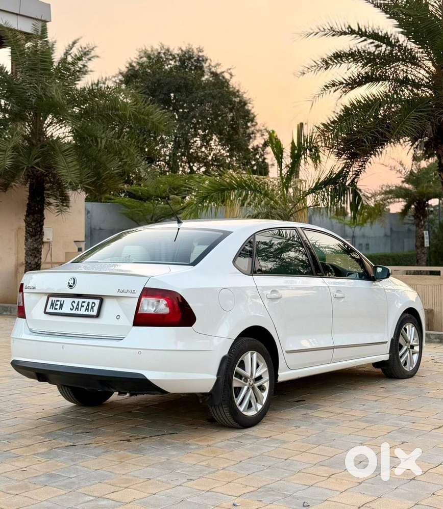 Skoda Rapid 1.0 Style At, 2021, Petrol