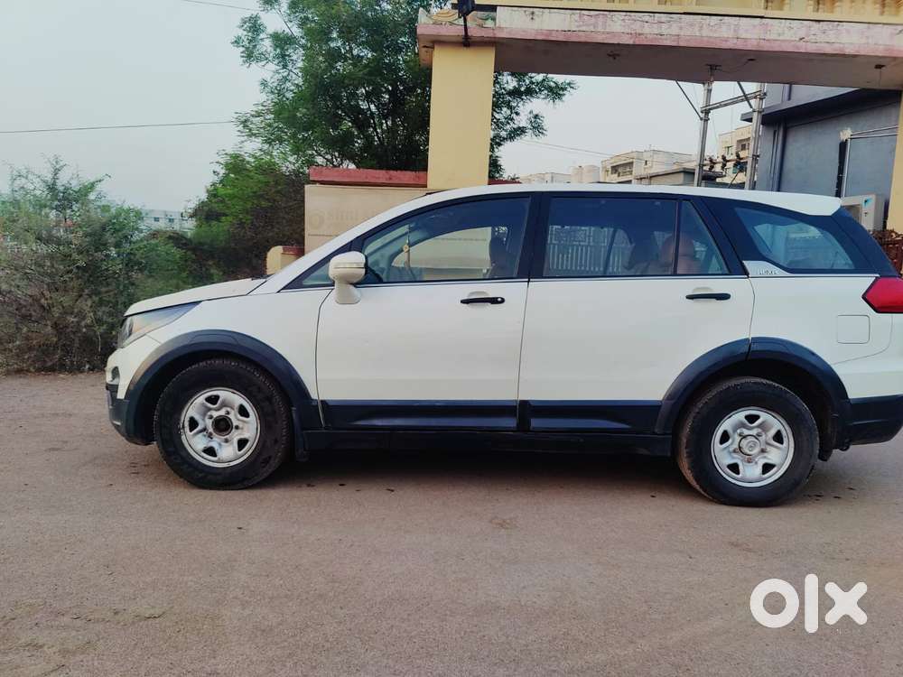 Tata Hexa 2.2 Xe 4x2 7 Str, 2018, Diesel