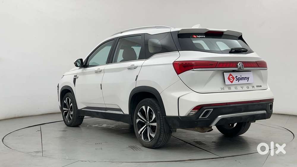 Mg Hector Plus Savvy Pro 1.5 Turbo Petrol Cvt 6 Str, 2023, Petrol