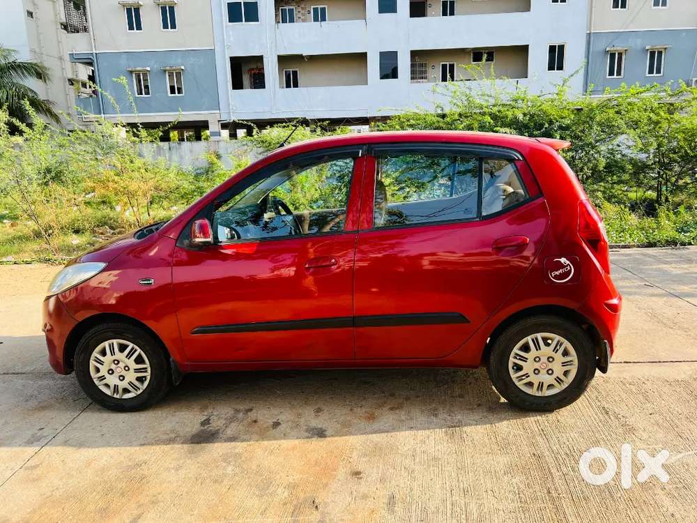 Hyundai - I10 Sportz 1'2 Kappa Vtvt