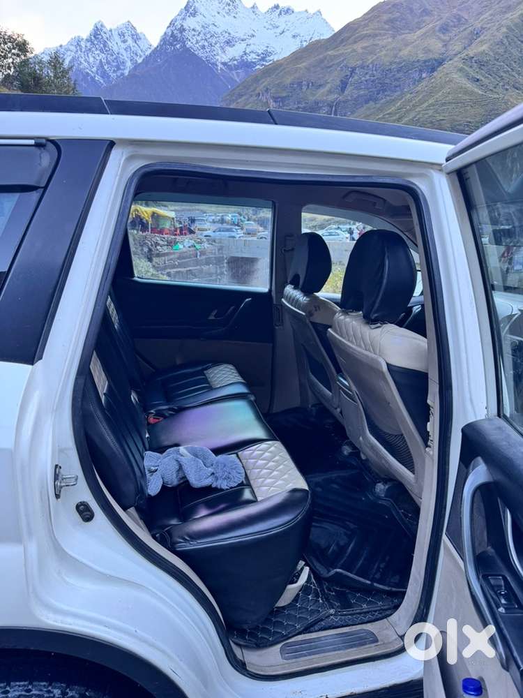 Mahindra Xuv500 2015 November Diesel Well Maintained