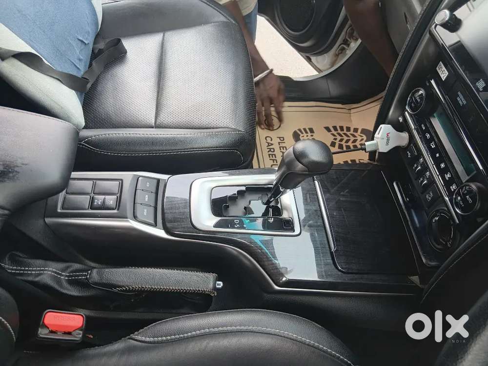 Toyota Fortuner 2024 Diesel Well Maintained