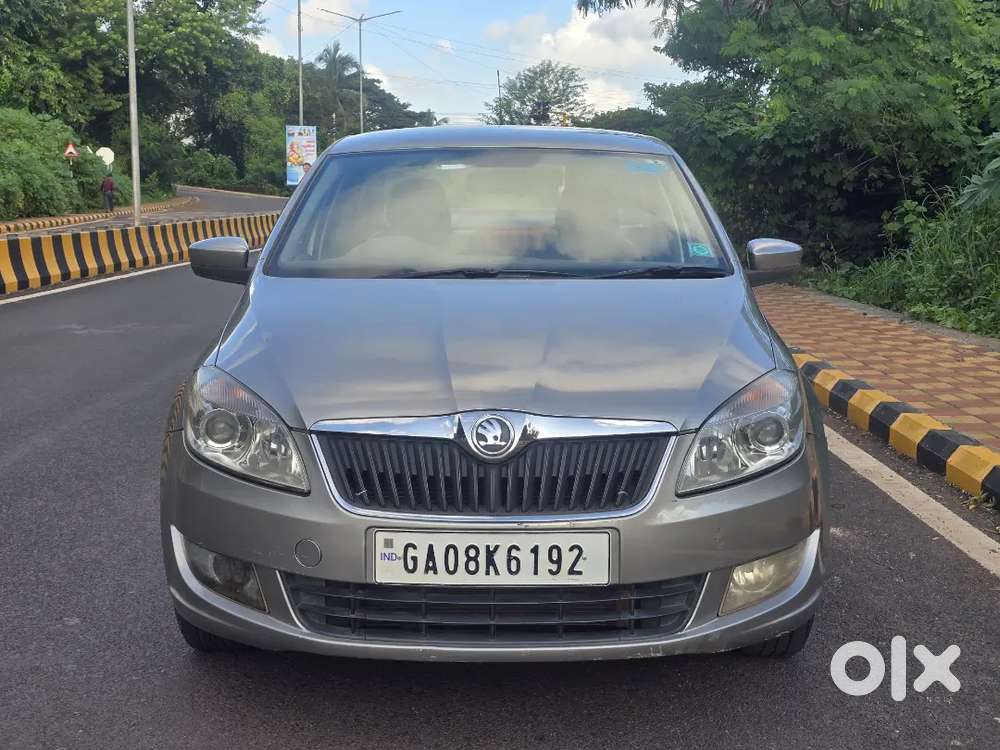 Skoda Rapid Elegance 2013