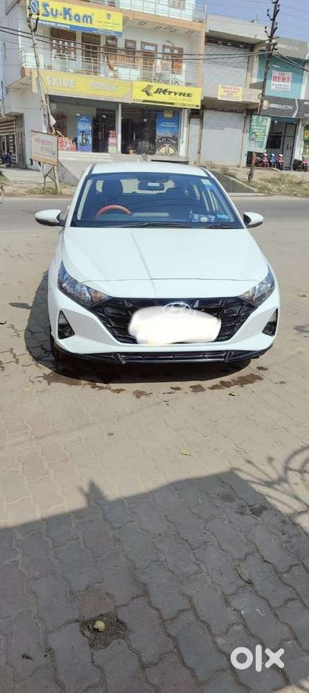 Hyundai I20 Sportz 2023 Km Driven