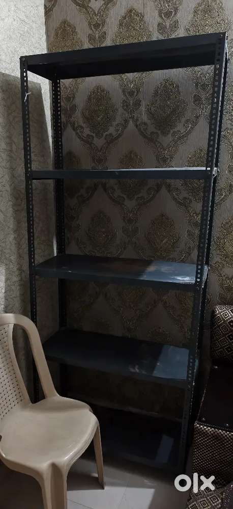 Rack almirah sale