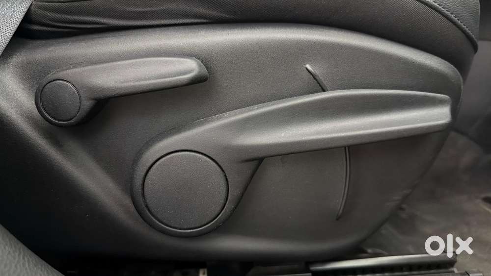 Jeep Compass 1.4 Limited (o) Petrol Dct, 2022, Petrol