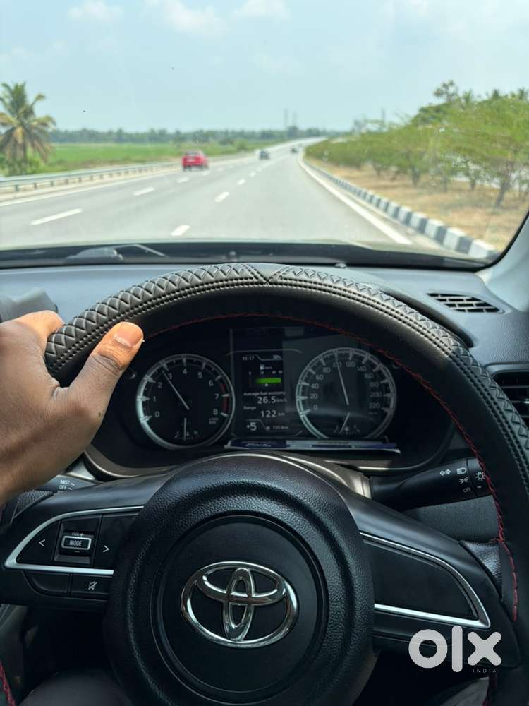 Toyota Urban Cruiser 2023 Hyryder Petrol