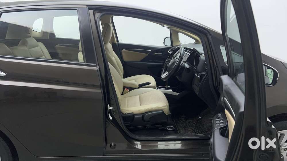 Honda Jazz Vx Cvt, 2022, Petrol