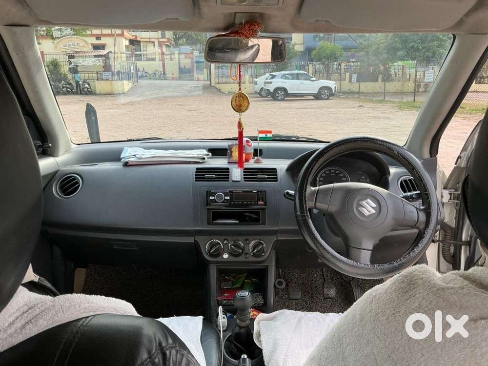 Maruti Suzuki Swift 2005 Petrol Well Maintained